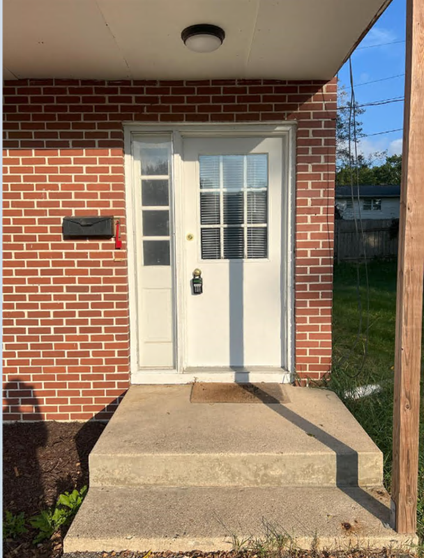 Verona Condo: 536 Melody Ln