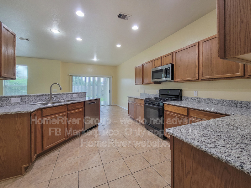 Richmond House: 11034 Dellrose Crossing Dr