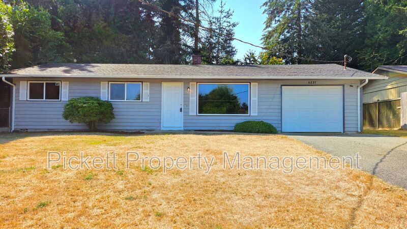 Bremerton House: 6237 Sunset Ave. NE