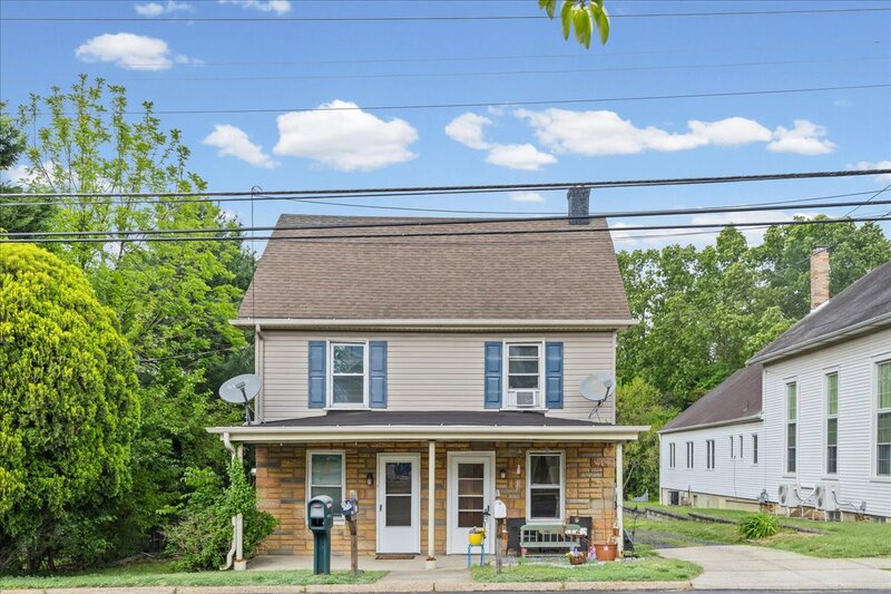 Sewell Condo: 675 Main Street - Unit 2