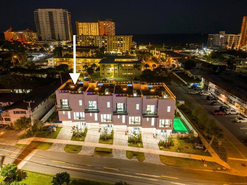 Pompano Beach Townhome: 1006 N Riverside Drive
