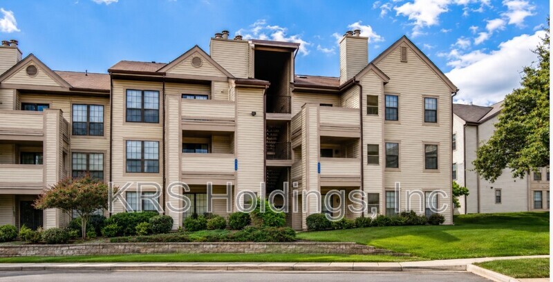 Alexandria Condo: 6917 Mary Caroline Cir