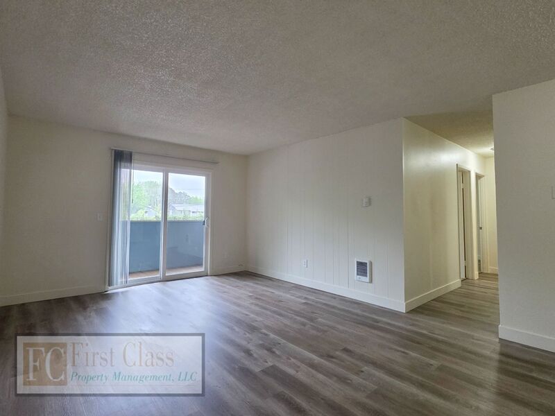 BEAVERTON Condo: 17140 SW HERITAGE COURT