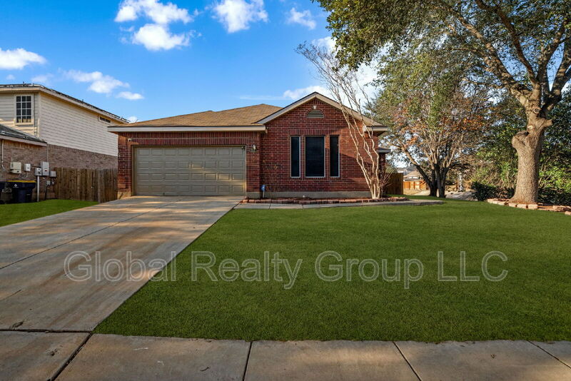 Cibolo House: 216 Silver Wing