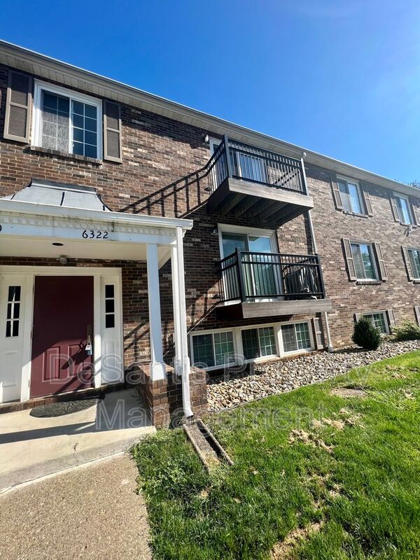 Aliquippa Condo: 6322 Patrick Henry Drive