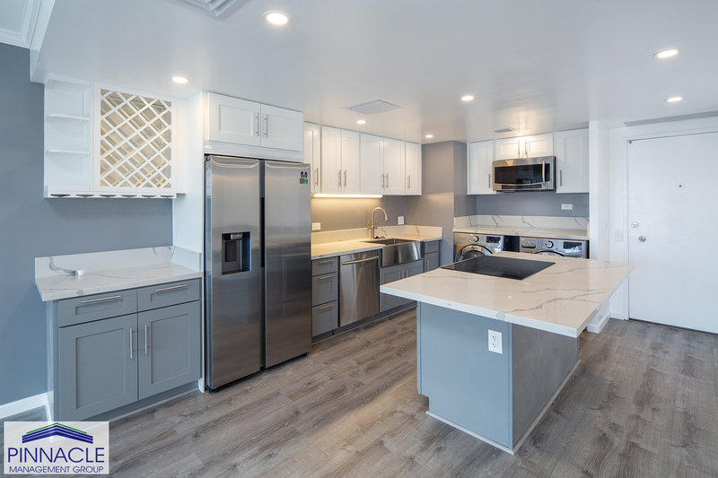 Honolulu Condo: 700 Richards St #2107