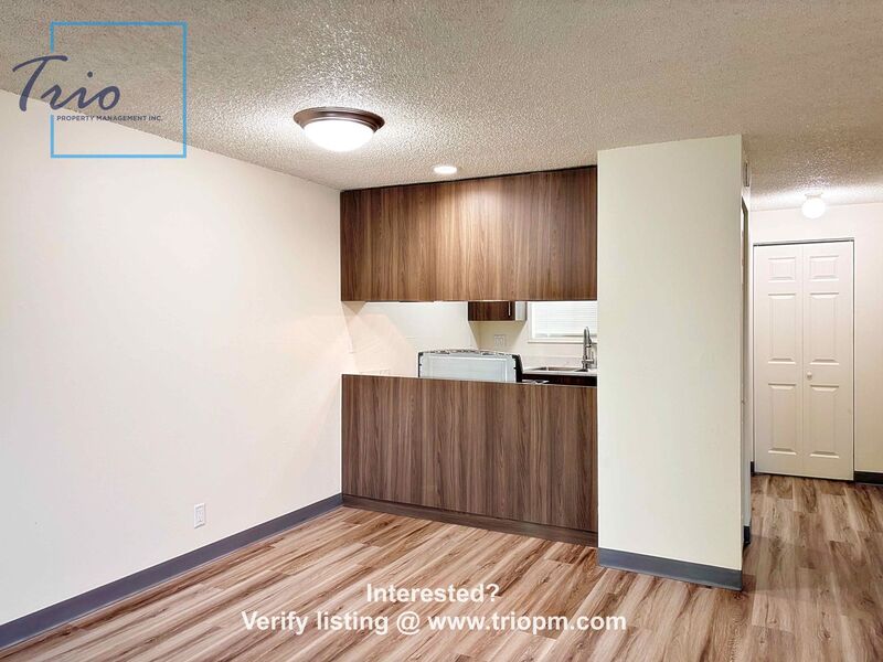Springfield Condo: 1535 Carter Lane