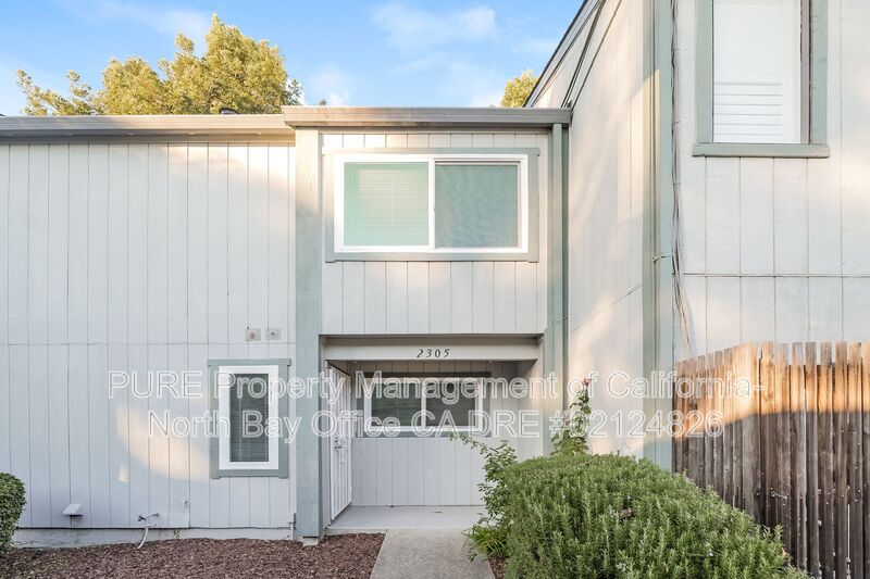 Santa Rosa Condo: 2305 Cross Avenue