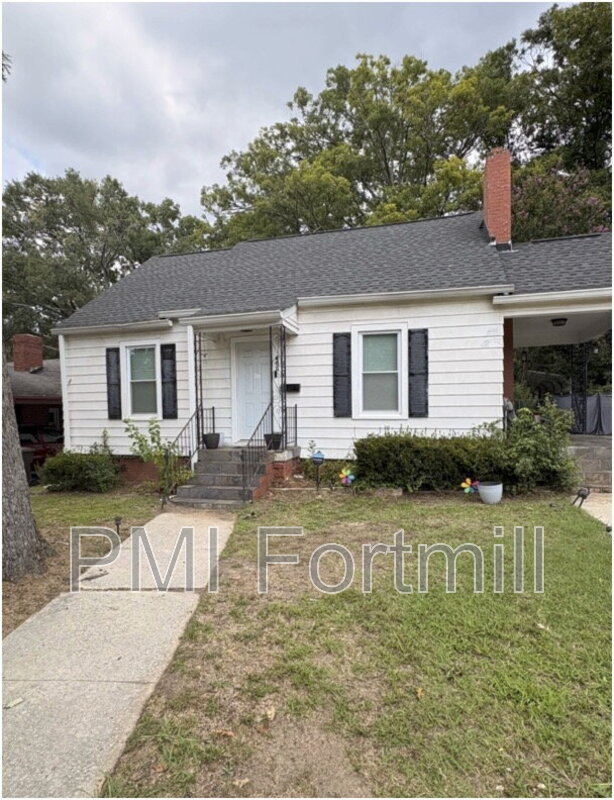 Rock Hill House: 465 arch dr