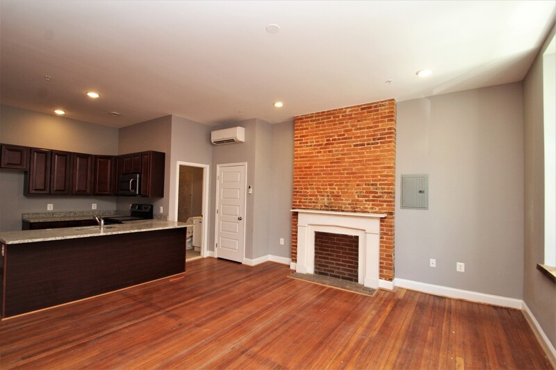 Baltimore Condo: 1017 St. Paul St