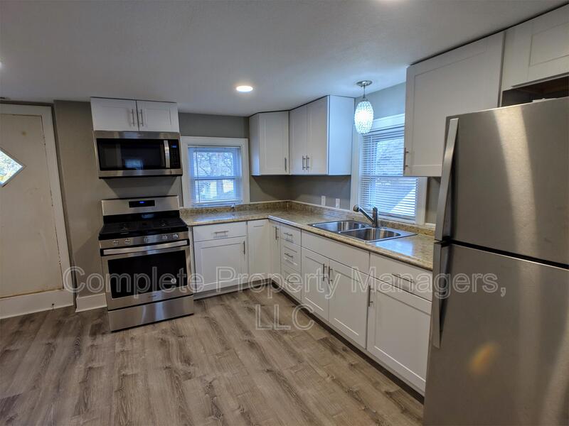 Albert Lea Condo: 262 S. Pearl St. Apt 3