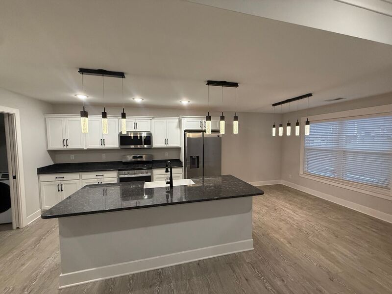 Sellersburg House: 4448 Venice Way