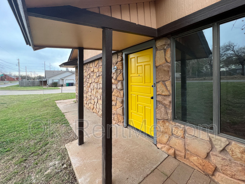 Oklahoma City Condo: 6801 Chisholm Ct